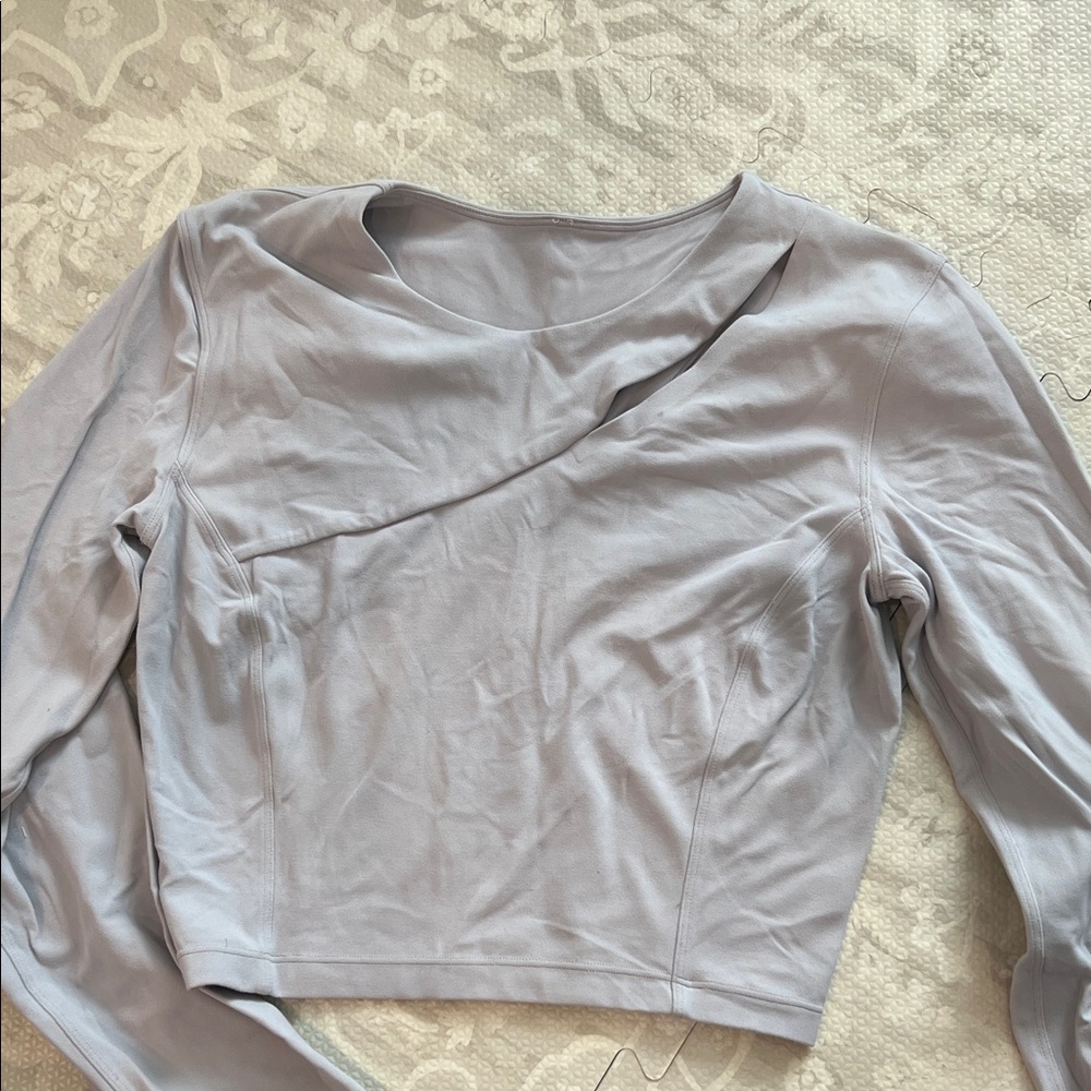 Lululemon Athletica Light Purple Long Sleeve Top